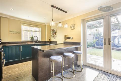 34 River View Road, Oughtibridge, Sheffield, S35 0JG