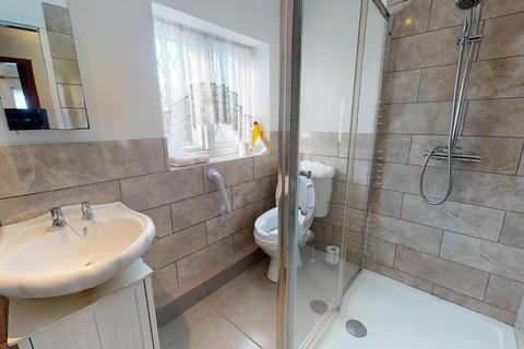 32 Cavell Square, Deal, CT14 9HR