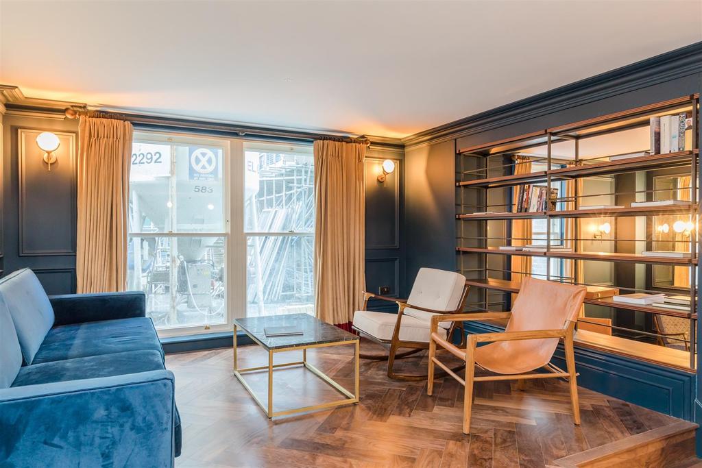 Residence lounge