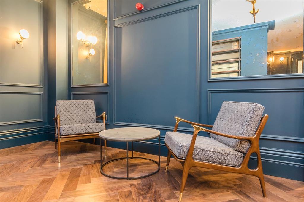 Residence lounge