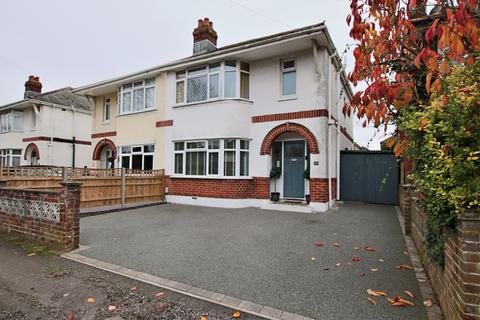 20 Brookside Avenue, Southampton, SO15 4HZ