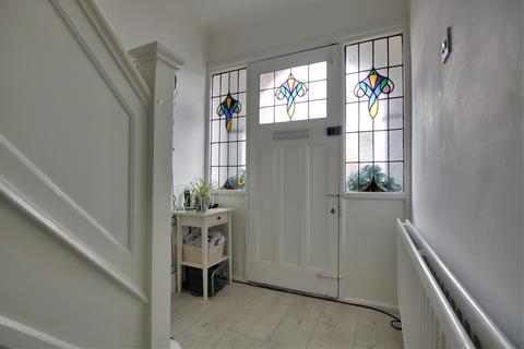 20 Brookside Avenue, Southampton, SO15 4HZ