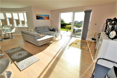Apartment 3, Haverfield Park Cannongate Road, Hythe, CT21 5FG