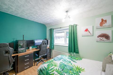 28 Blackbrook Close, Dudley, DY2 0HD