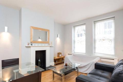 2 bedroom apartment to rent, Garrick House, Carrington Street, Mayfair, London, W1J