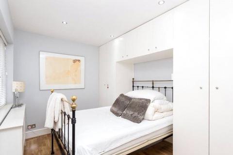 2 bedroom apartment to rent, Garrick House, Carrington Street, Mayfair, London, W1J