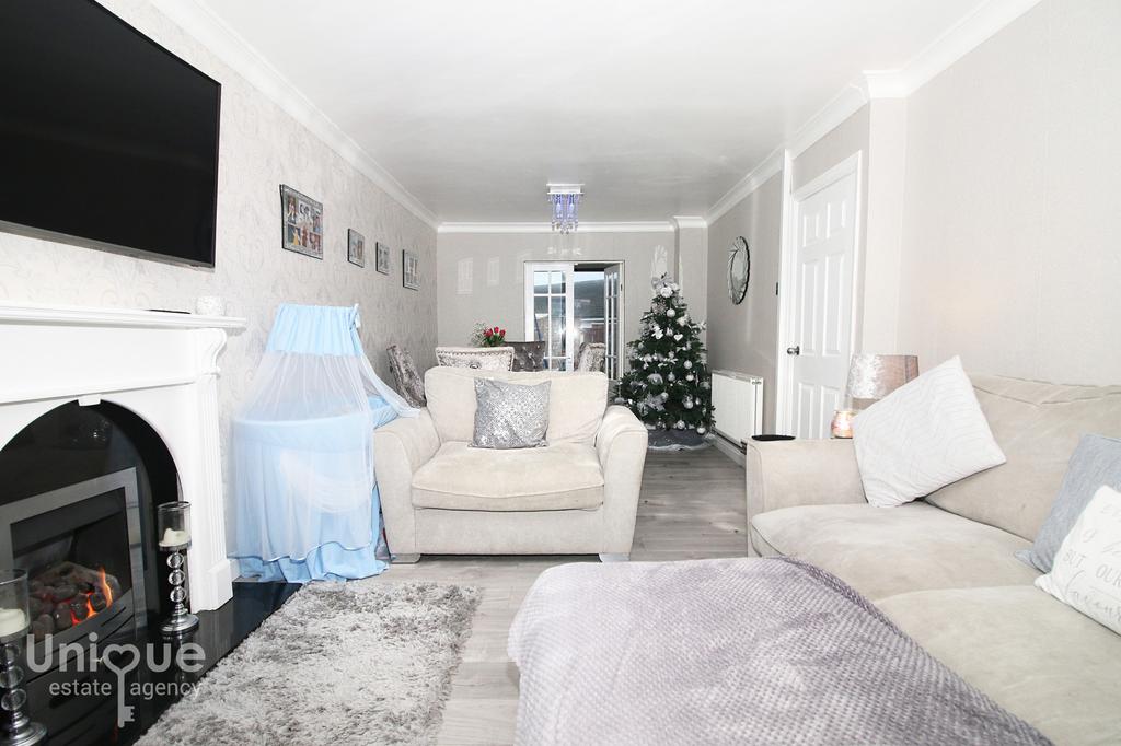 Fairway, Fleetwood, FY7 3 bed detached house £240,000