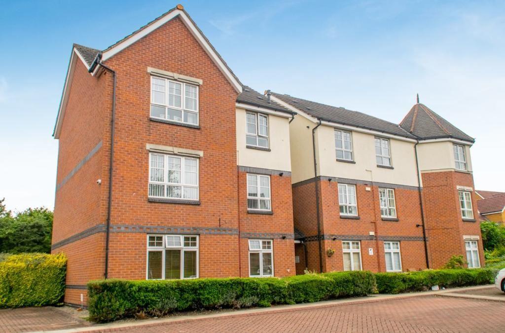 Turnberry Gardens, Tingley... 2 bed flat £100,000