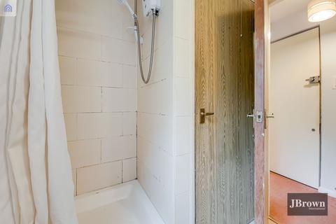 37 Henley Drive, London, SE1 3AP