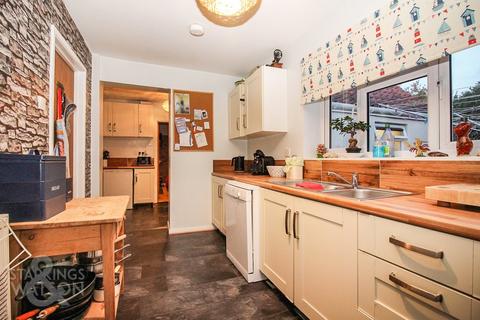 5 bedroom semi-detached house for sale - Beccles Road, Loddon, Norwich