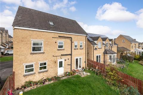 24 Arnhem Close, Bingley, BD16 3JX