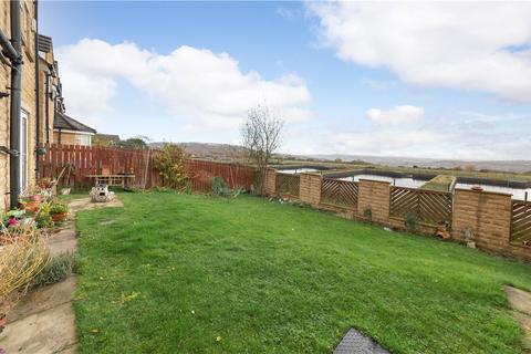 24 Arnhem Close, Bingley, BD16 3JX