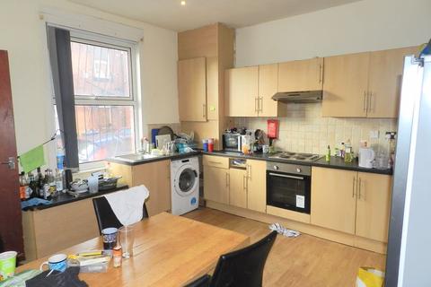 2 Branksome Place, Leeds, LS6 1RQ