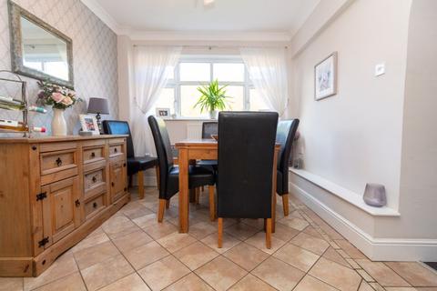 28 Bellomonte Crescent, Drayton, Norwich, NR8 6EJ