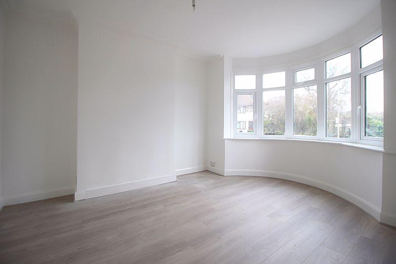 Parkes Hall Road, WOODSETTON, DY1 3SP 3 bed semidetached house £210,000