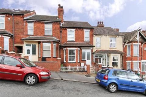 1 bedroom in a house share to rent - 19 Milman Road