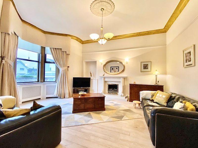 Queens Terrace, Prestwick 6 bed terraced house £295,000