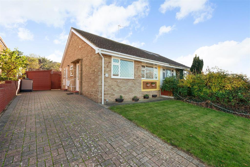 Sandpiper Road, Whitstable 2 Bed Semi-detached Bungalow - £350,000