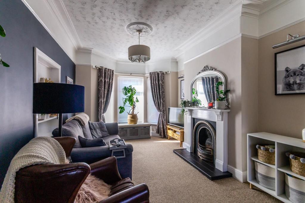 Cromer Street, York 2 bed terraced house £260,000
