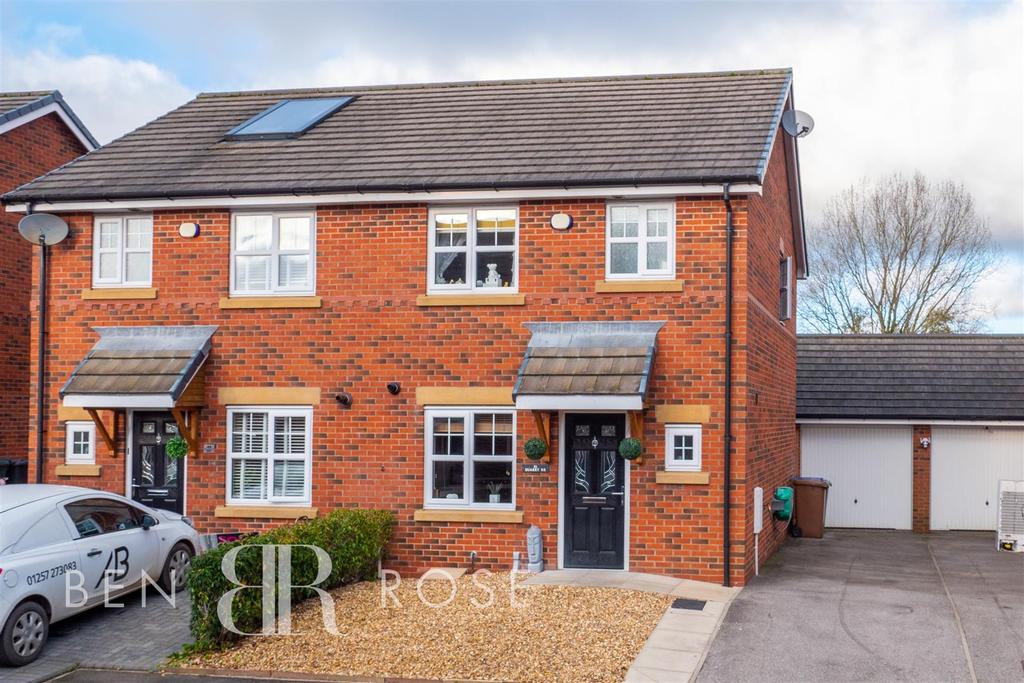 Quarry Road, Chorley 2 bed semidetached house £174,995