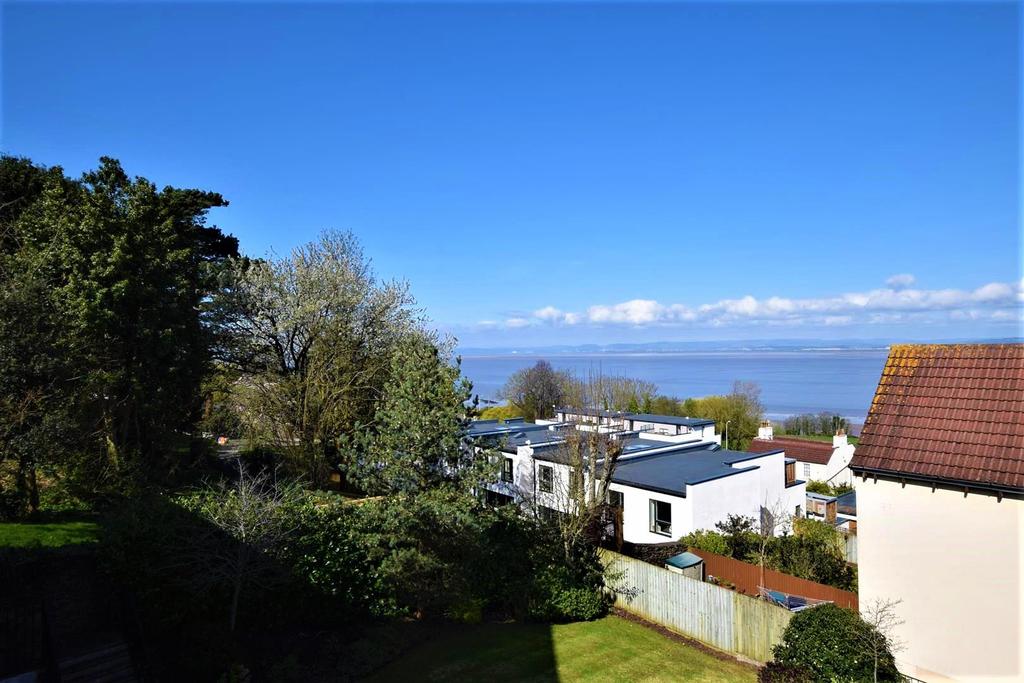 West Hill Court, Portishead 2 bed apartment £225,000