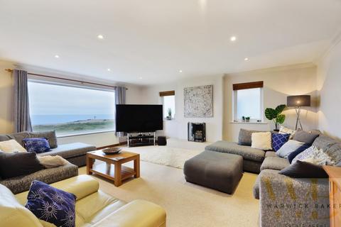 4 bedroom detached house for sale - West Beach, Shoreham-By-Sea