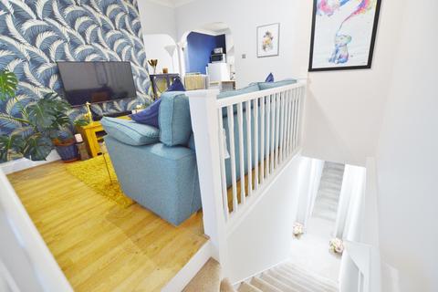 Flat 6, Earlsdon Lodge, 13 Surrey Road, Bournemouth, BH2 6BP