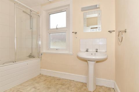 4 bedroom duplex for sale, Canterbury Street, Gillingham, Kent
