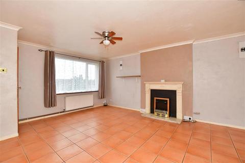 105 Longfield Road, Dover, CT17 9QP