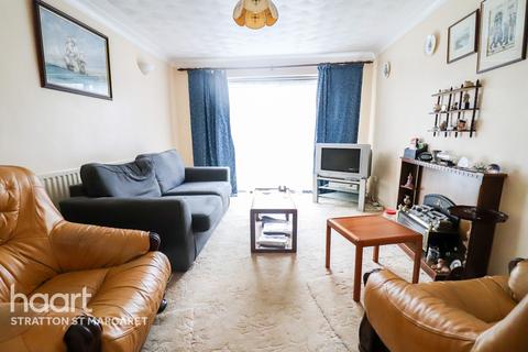 12 Burden Close, Swindon, SN3 4HE