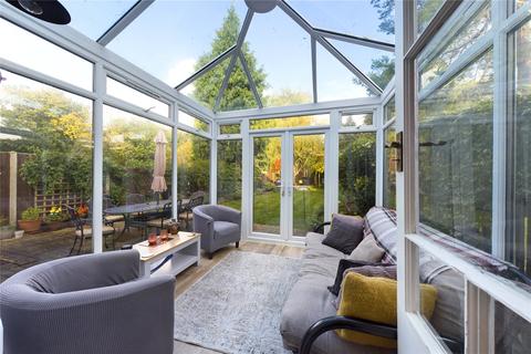 660 Rayners Lane, Pinner, HA5 5HN
