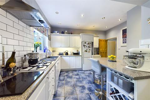 660 Rayners Lane, Pinner, HA5 5HN