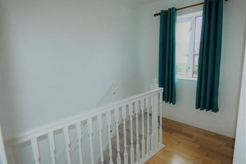 16 Rosemount Crescent, DG12 6LF