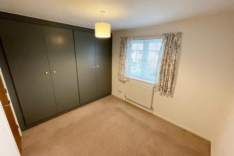 2 bedroom terraced house to rent, Hipwell Court, Olney