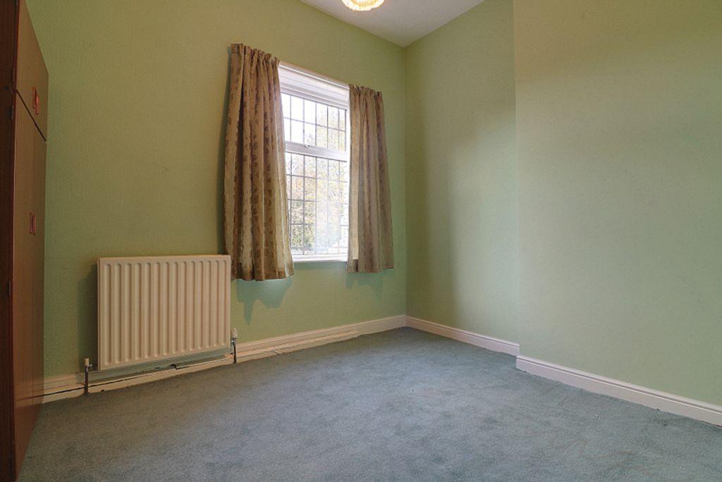 Bedroom 2 (Double)