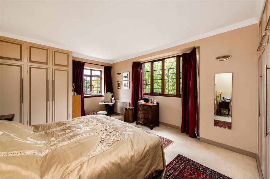 Main Bedroom