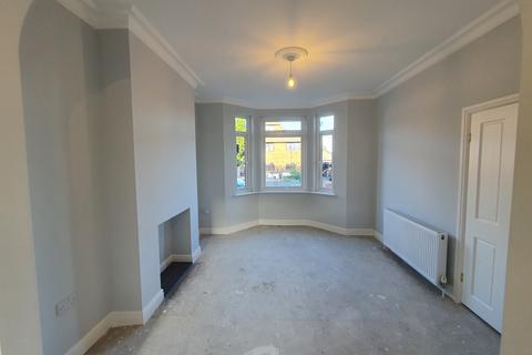 16 Alric Avenue, London, NW10 8RB