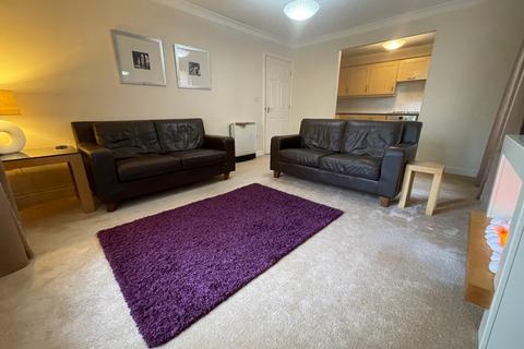 2 bedroom apartment to rent, Roch Bank, Manchester, M9 8FL