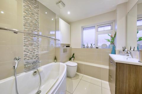 30 Davies Close, Croydon, CR0 6EX
