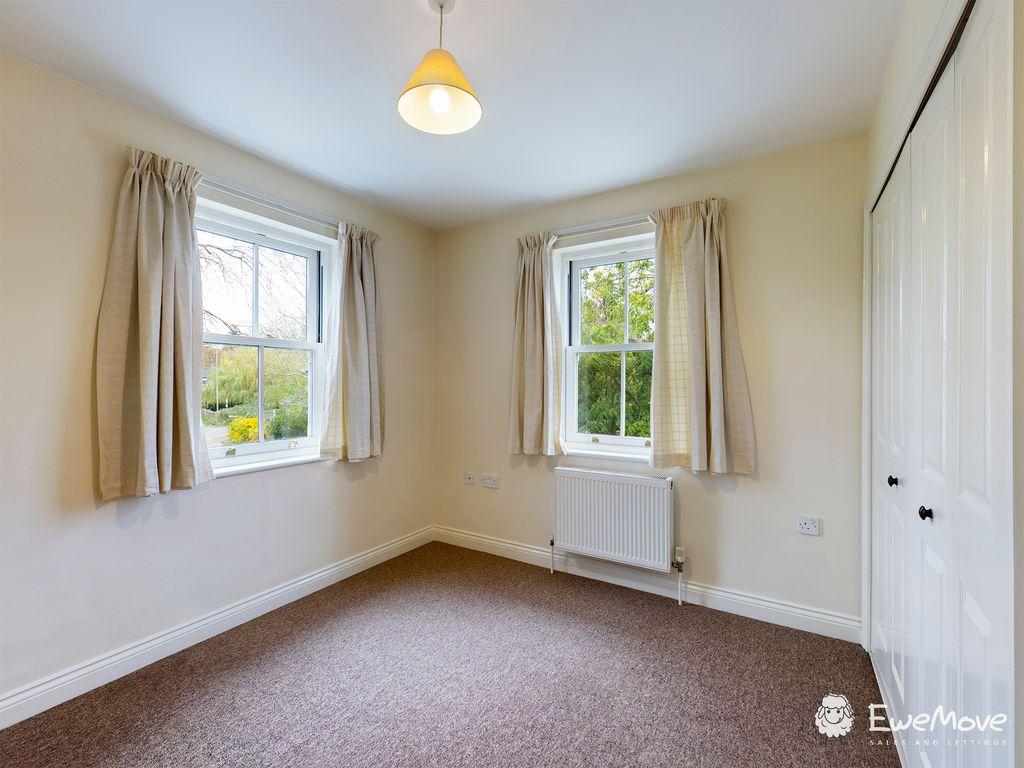 Bedroom 1 (Double)