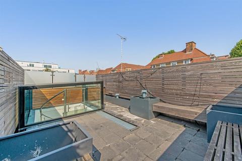 13 Chance Street, London, E2 7JB