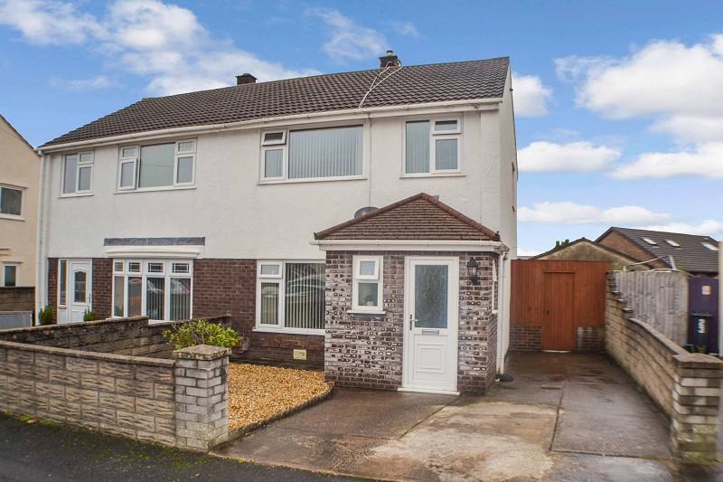 Heol Y Nant, Baglan, Port Talbot, Neath Port Talbot. SA12 8ER 3 bed semidetached house £195,000