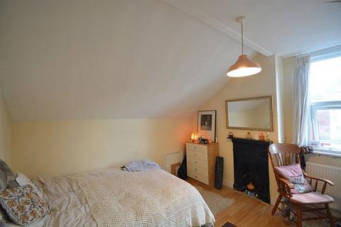1 bedroom in a house share to rent, St. Michaels Terrace, Leeds LS6