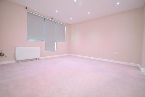 2 bedroom apartment to rent - St Marys Lane, Upminster, Essex, RM14