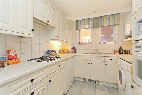 2 bedroom flat to rent, Willow Court, Corney Reach Way, Chiswick, London