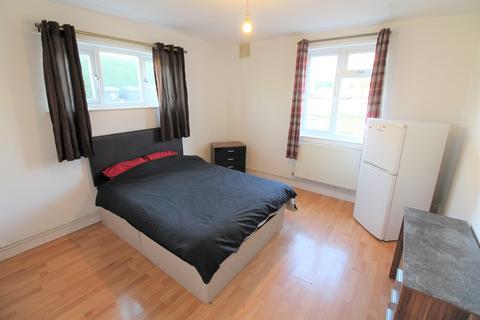 9 bedroom detached house for sale - Charnwood Close, FLETTON, Peterborough, PE2
