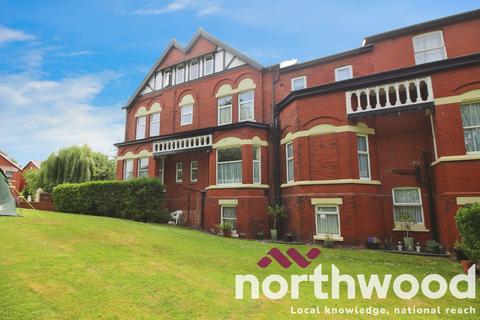 2 bedroom flat to rent, Promenade, Southport, PR9