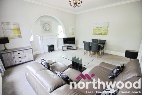 2 bedroom flat to rent, Promenade, Southport, PR9