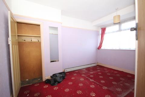 242 Bilton Road, Perivale, Greenford, UB6 7HL