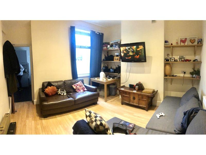 Keppoch Street, Roath, Cardiff 5 bed terraced house £2,000 pcm (£462 pw)